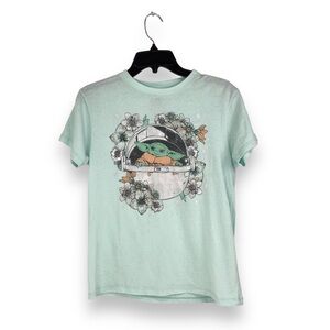 Star Wars The Mandalorian The Child Floral
Bassinet T-Shirt women’s XS